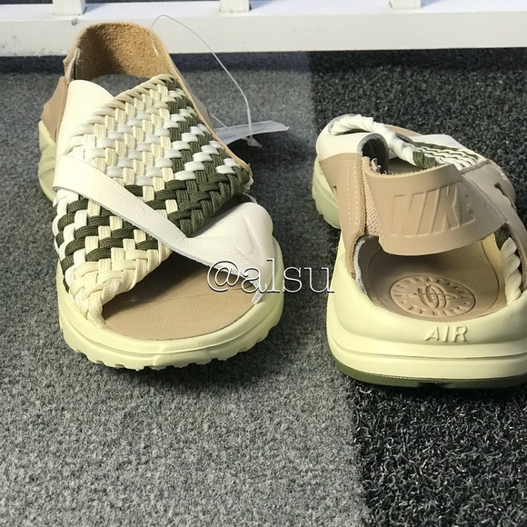 NWT Nike Air Huarache Huarache Ultra Sandal WMNS - Picture 5 of 7